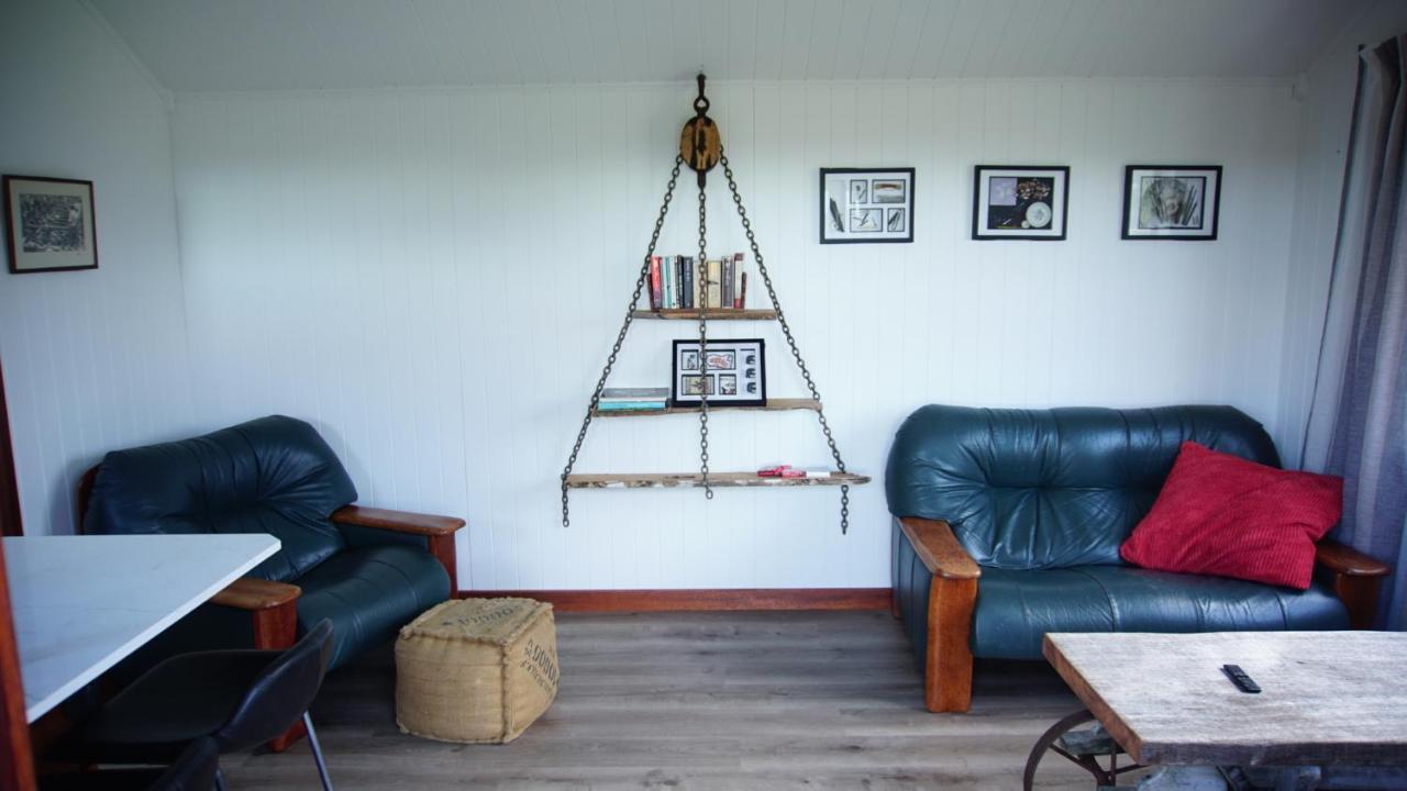 The Hut 56 Villa Whitianga Exteriör bild